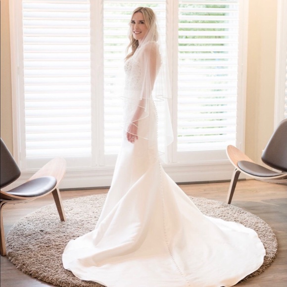 Meet your Posher, Jill - Picture 2 of 5